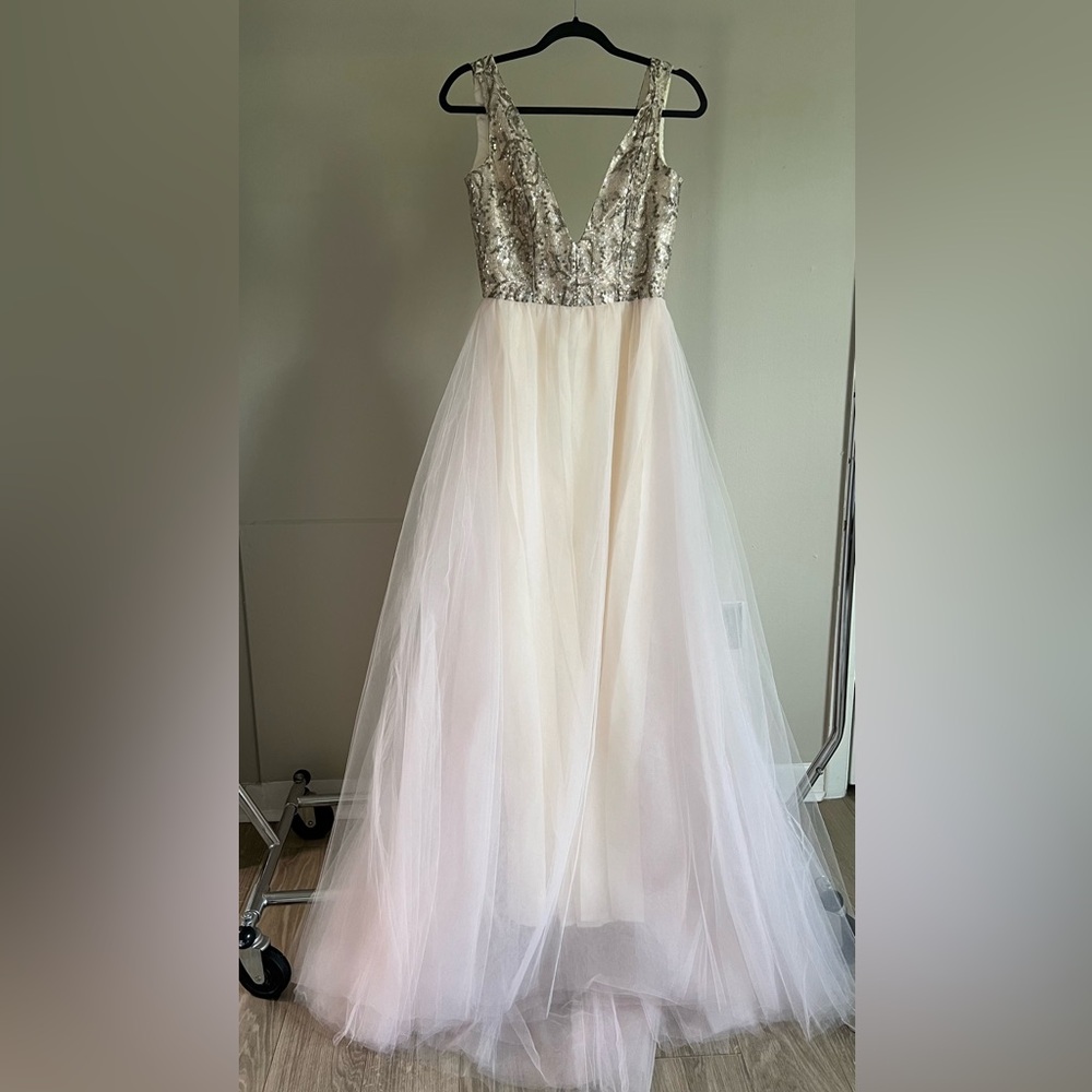 Anglo Couture wedding dress